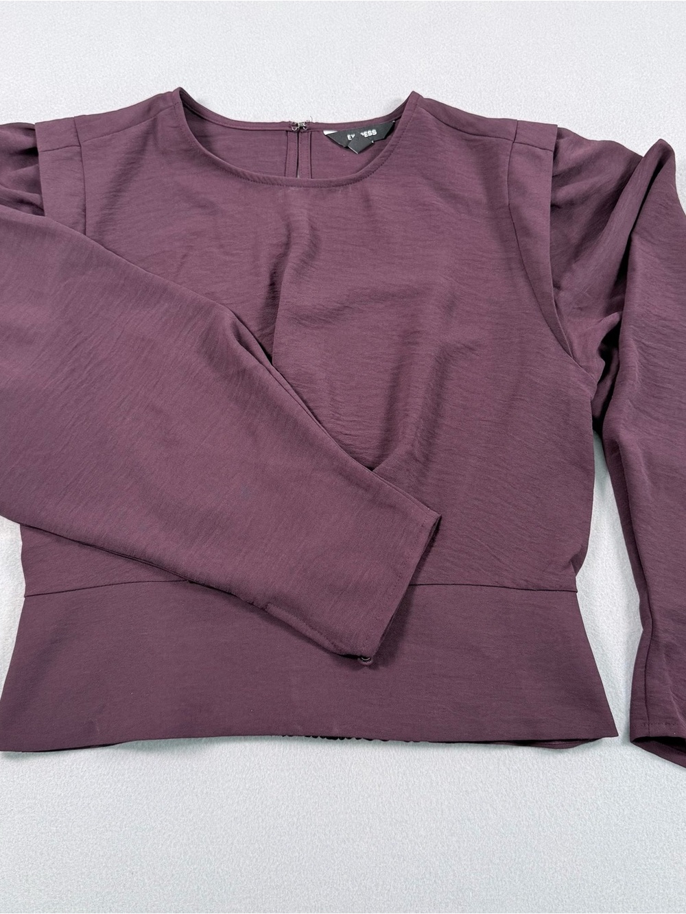 Express Blouse Women's Medium Plum Puff Sleeve Smocked Waist